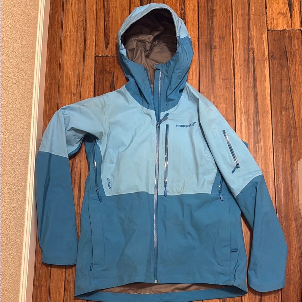 Norrona Lofoten Women’s XL Gore-Tex Ski Shell